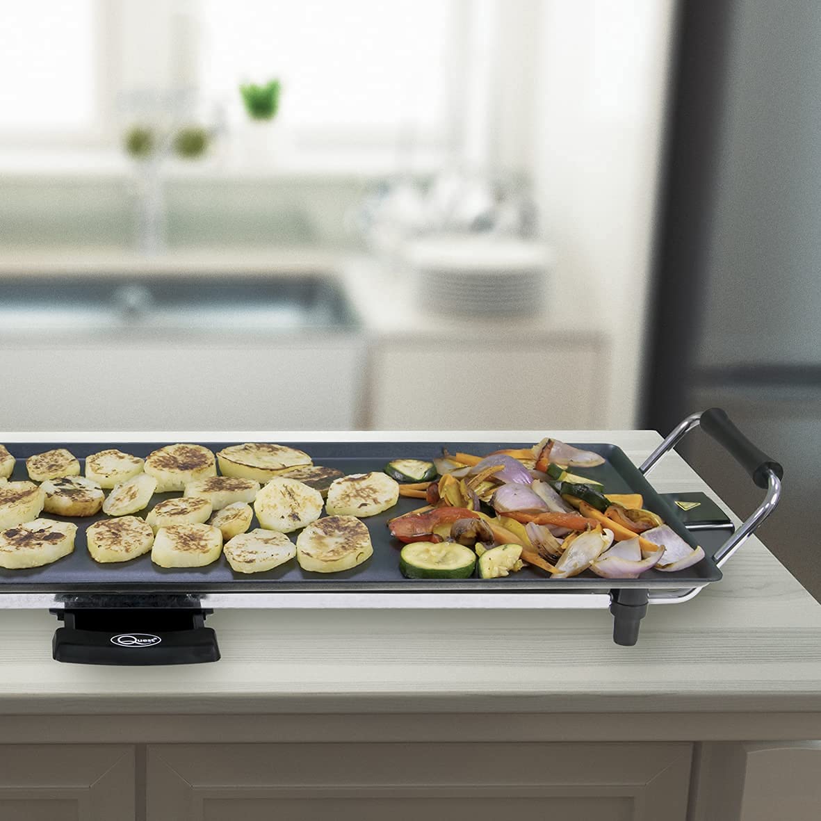 Extra Large Quest Electric Non-Stick Table Top Grill - Teppanyaki  (35790)
